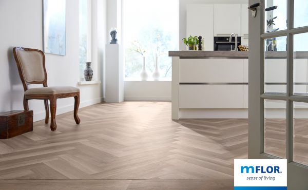 DB Parva Broad Leaf Smoky Sycamore 40817 mFlor visgraat PVC - Afbeelding 2