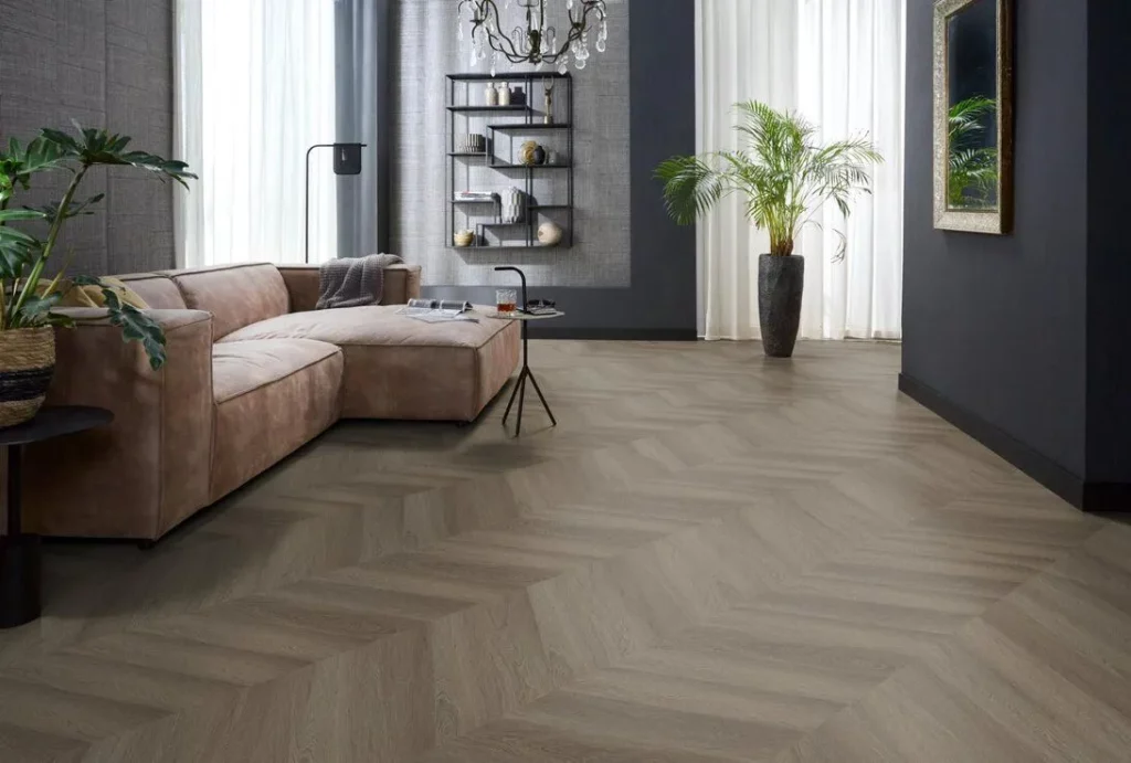 PVC Hongaarse punt in een moderne woonkamer.