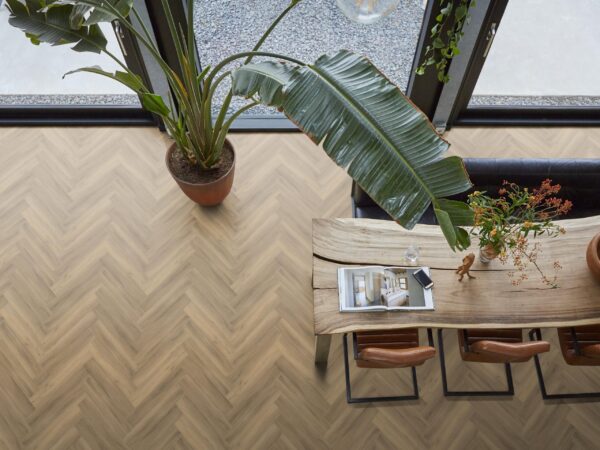 YUP Paddington Herringbone dryback natural - Floorlife